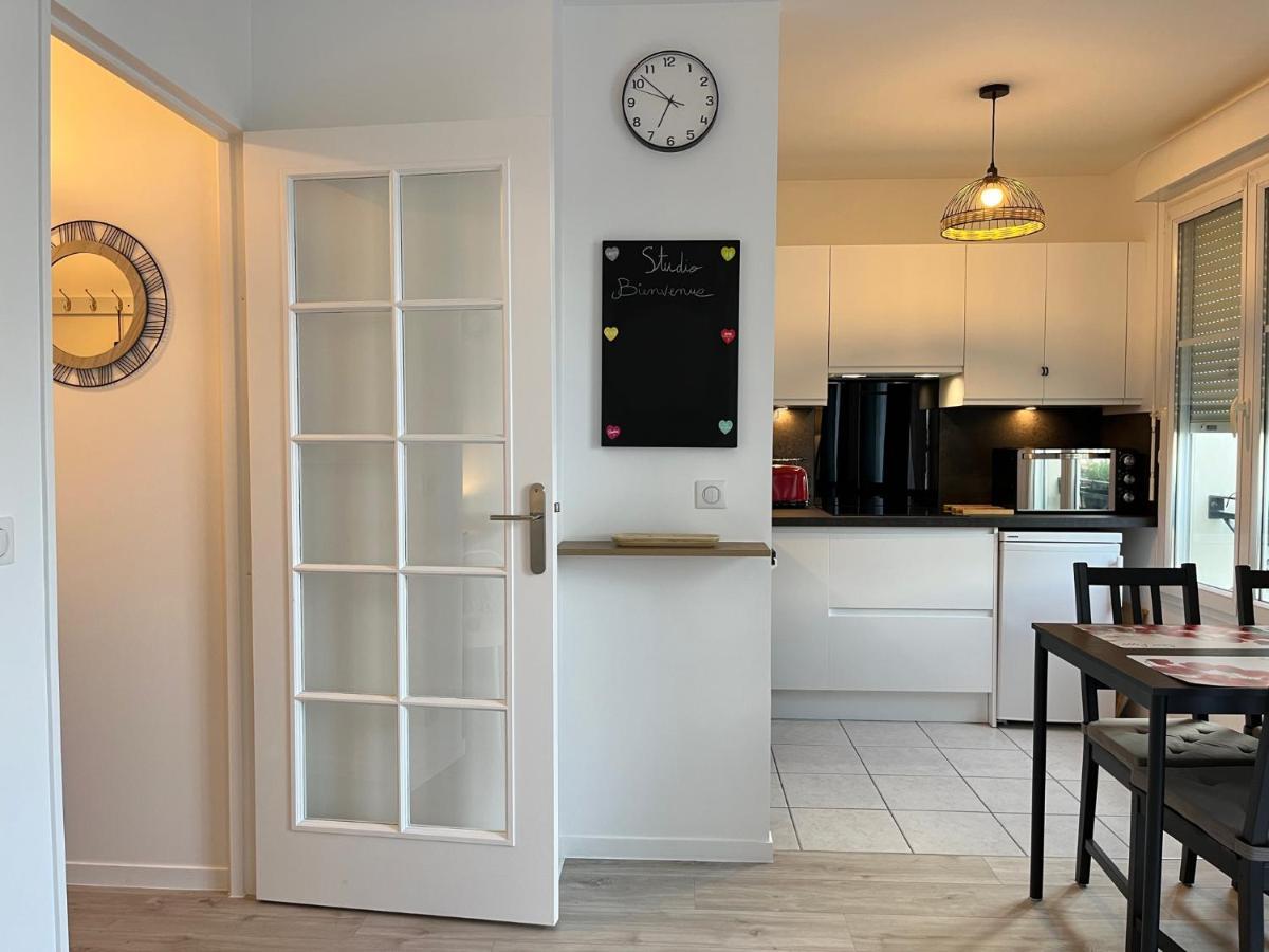 Studio Bienvenue - Louez L'Esprit Libre ! Bussy-Saint-Georges Bagian luar foto