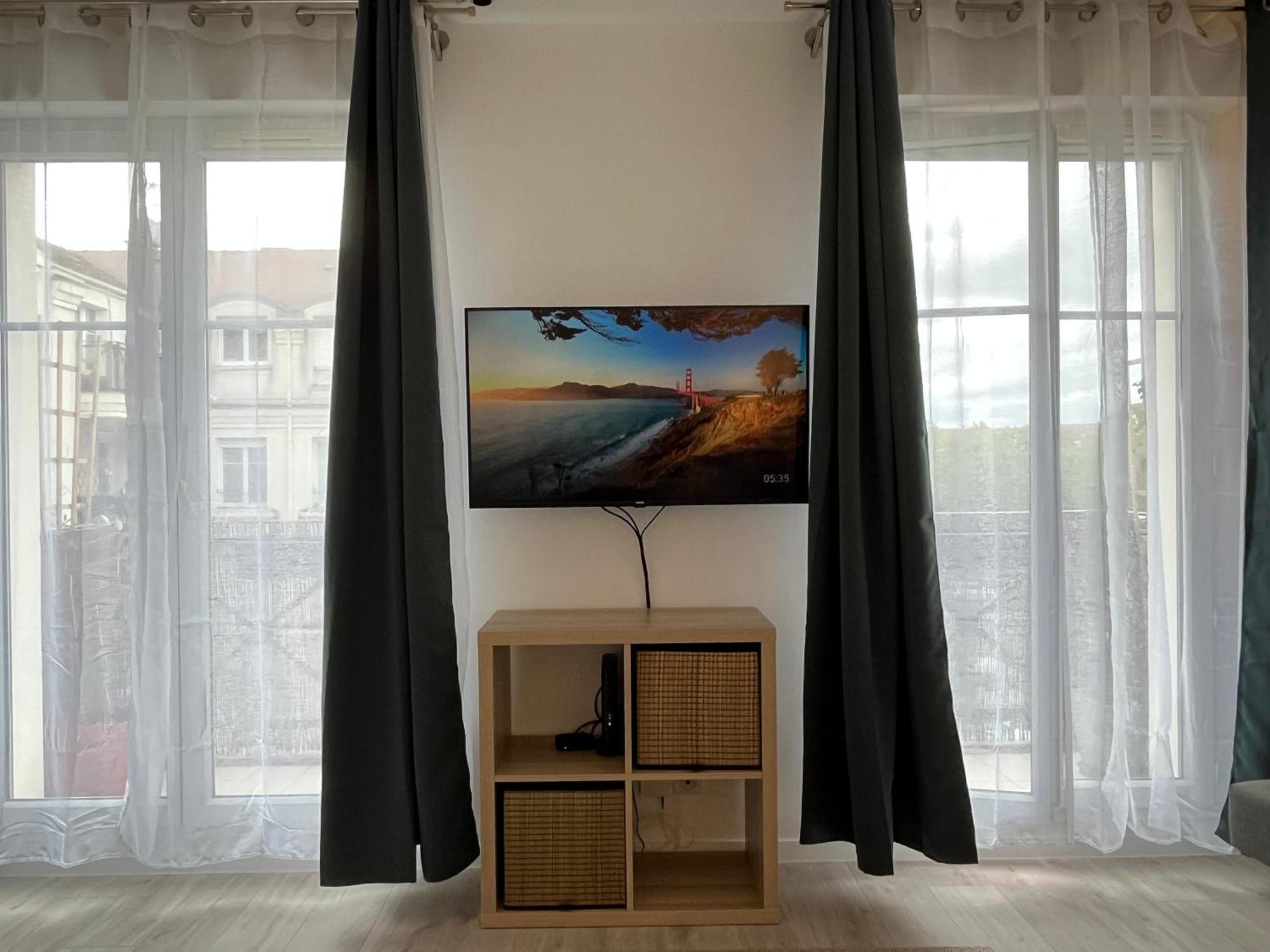 Studio Bienvenue - Louez L'Esprit Libre ! Bussy-Saint-Georges Bagian luar foto